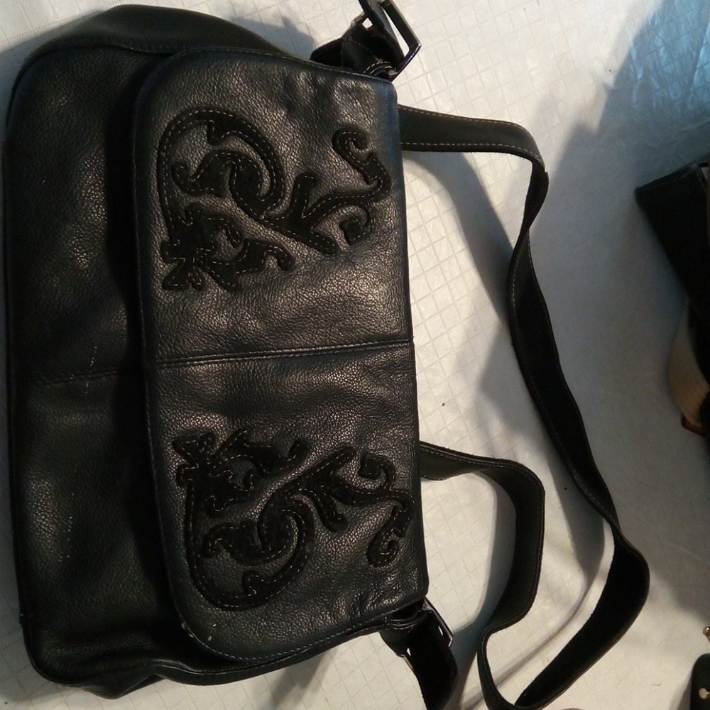 Preston & York black leather satchel style purse